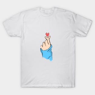K-pop Finger heart! T-Shirt